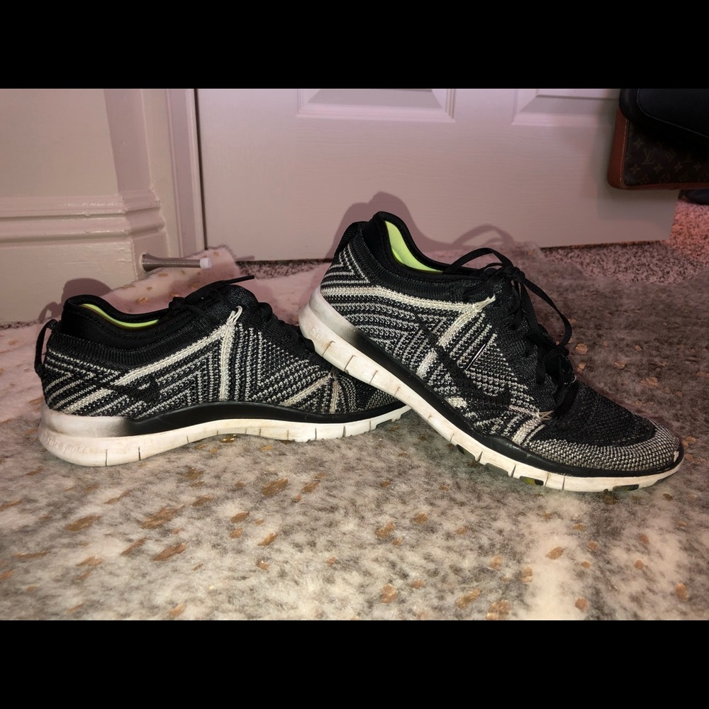 Nike flyknit sneakers